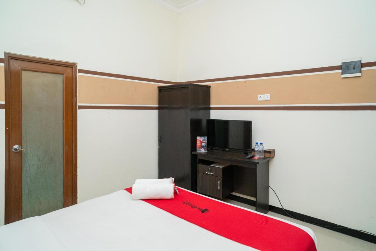 Reddoorz Syariah Near Marvel City Mall 2 Surabaya Luaran gambar