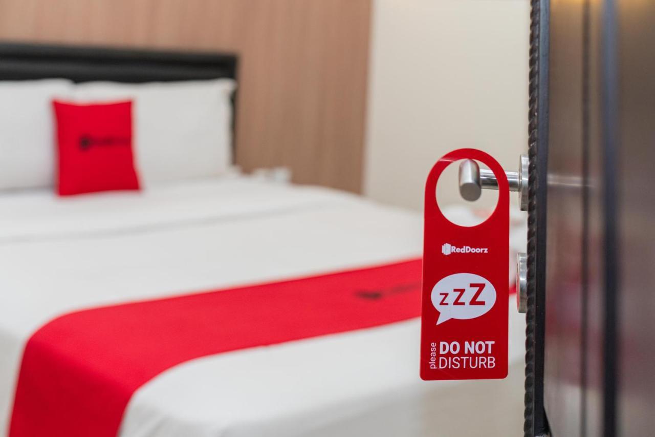 Reddoorz Syariah Near Marvel City Mall 2 Surabaya Luaran gambar