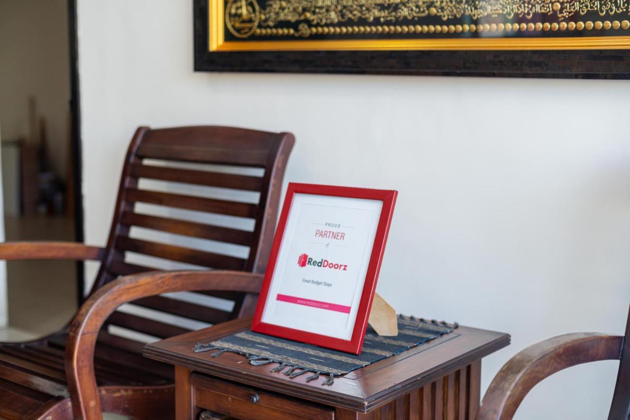 Reddoorz Syariah Near Marvel City Mall 2 Surabaya Luaran gambar