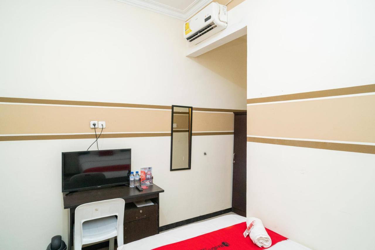Reddoorz Syariah Near Marvel City Mall 2 Surabaya Luaran gambar