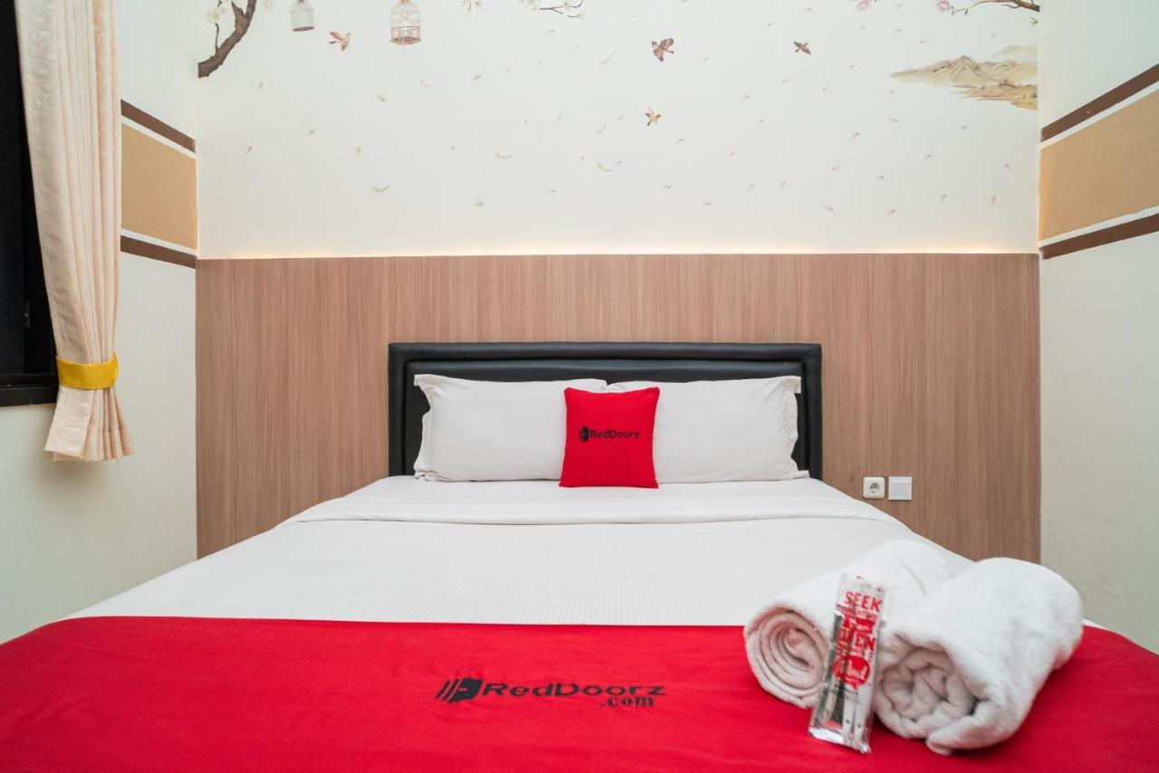 Reddoorz Syariah Near Marvel City Mall 2 Surabaya Luaran gambar