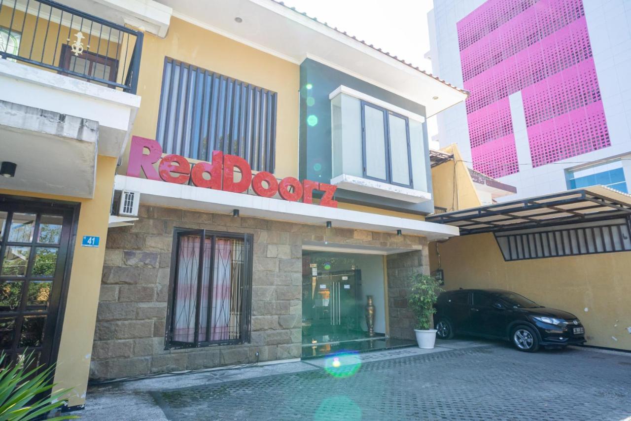 Reddoorz Syariah Near Marvel City Mall 2 Surabaya Luaran gambar