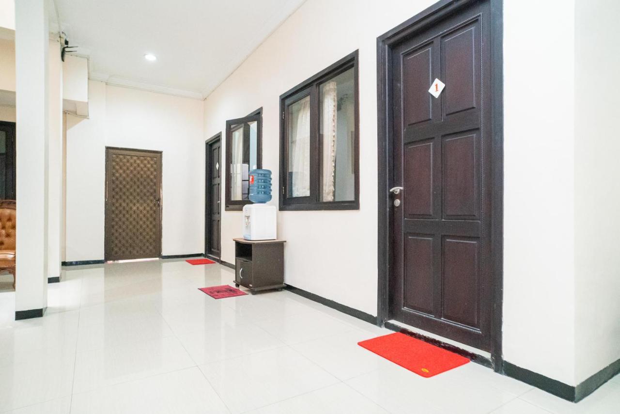 Reddoorz Syariah Near Marvel City Mall 2 Surabaya Luaran gambar